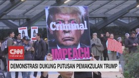VIDEO: Demonstrasi Dukung Putusan Pemakzulan Trump