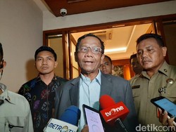 Mahfud Md: Tak Ada Lagi Coast Guard China di Natuna, Ndak Usah Ribut Lagi
