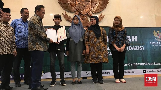 Selama tahun 2019, Pemprov DKI menggelontorkan dana Rp3,6 miliar untuk menebus ijazah dan membayar uang sekolah siswa tak mampu di DKI Jakarta.