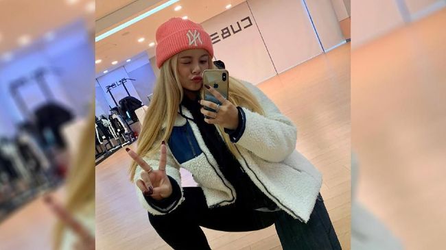 Sorn member CLC membuat penggemar kesal karena mengunggah foto bernuansa rasial. Mereka menuntut Sorn untuk meminta maaf secara terbuka.