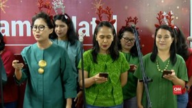 VIDEO: Gema Lagu Natal di Stasiun MRT Jakarta