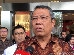 Viral Berfoto dalam Kerumunan Saat PSBB, Ini Penjelasan Wakil Wali Kota Tangsel