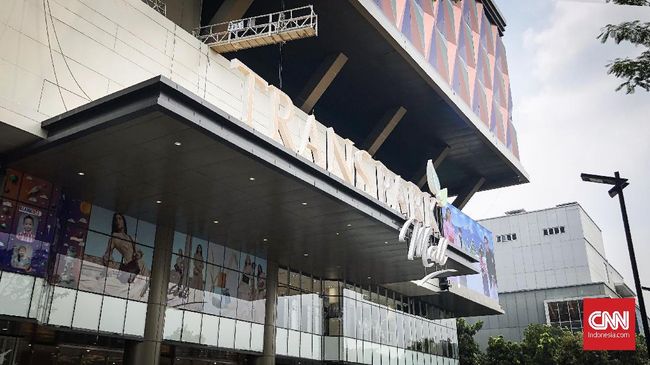 Mengusung konsep one stop living, Transpark Mall Bintaro, pusat belanja terbesar dan terintegrasi di Bintaro resmi dibuka hari ini, Jumat (20/12).