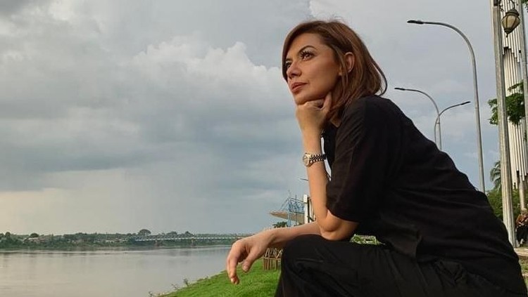 sneakers Najwa Shihab