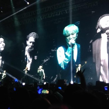 Fans Terharu Dengar WINNER Tampilkan Lagu Different Secara Emosional