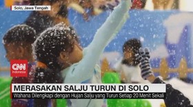 VIDEO: Merasakan Salju Turun di Solo