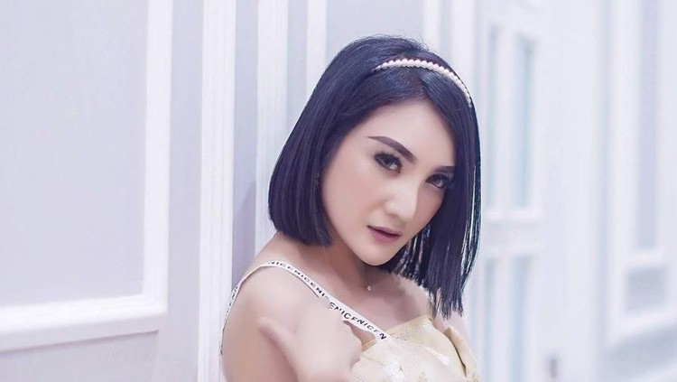 kiki amalia