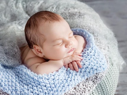 15 Nama Bayi Laki-laki Bahasa Sansekerta, Bermakna Bijaksana