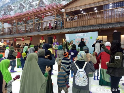 Berbagi Tips Kebersihan Anak di Trans Snow World Bintaro Bareng HaiBunda Squad