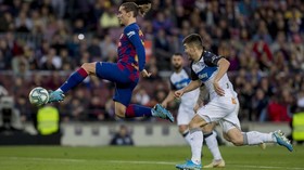 Barcelona Tolak Korbankan Griezmann Demi Neymar