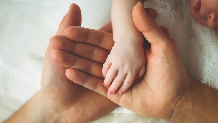 Di tahun 2019, beberapa kali kisah duka tentang kepergian sosok ibu untuk selamanya terjadi. Kisah-kisah itu sangat menyedihkan dan menyayat hati, Bunda.