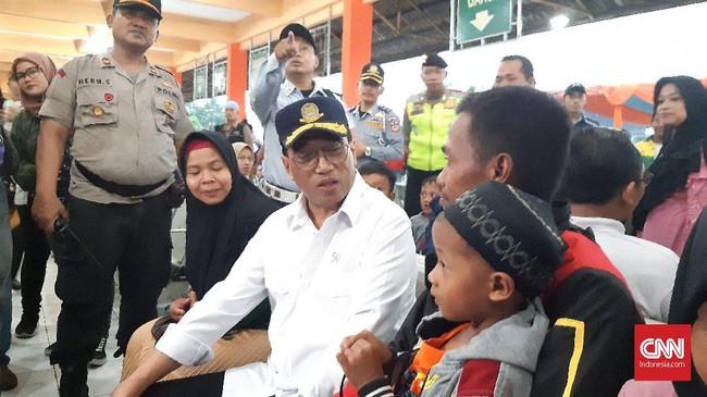 Menhub Budi Karya Sumadi mengaku perusahaan asal Rusia, Maxim, sudah menyesuaikan diri dengan aturan tarif transportasi online.