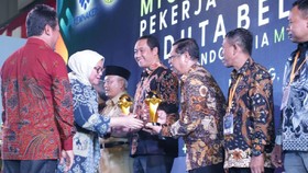 Peringati Hari Migran, Kemnaker Bagi-Bagi Penghargaan