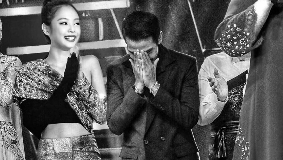 Naim Daniel&comma; penyanyi asal Malaysia mendapat ancaman setelah mengedit foto dirinya dengan Rose BLACKPINK&period; Penasaran&quest; Yuk&comma; intip&excl;