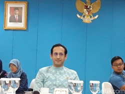 Mendikbud Nadiem Realokasi Anggaran Rp 405 M untuk Penanganan Corona