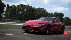 VIDEO: 'Dijambak' Toyota GR Supra