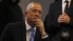 Menhan Israel Diam-diam Bertemu Raja Yordania