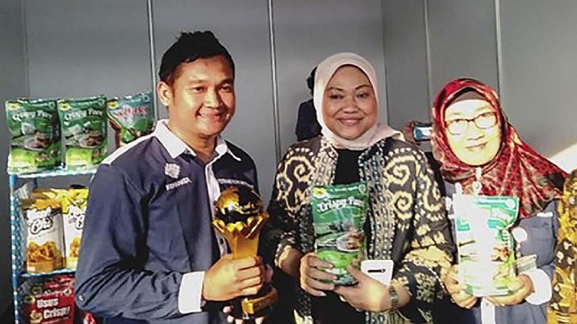 Kemnaker meminta Tenaga Kerja Indonesia (TKI) untuk menjadi duta pariwisata dan diberikan pembekalan mengenai pariwisata Indonesia termasuk kuliner khas daerah.