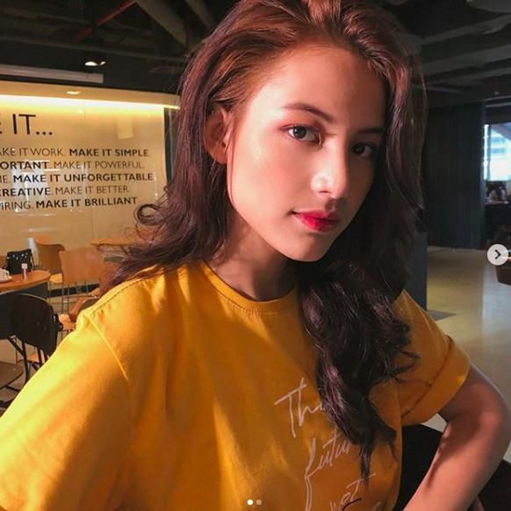 <span style="color: #222222; font-family: Arial, Helvetica, sans-serif; font-size: small;">Wanita yang bernama Lania Fira ini sedang menjadi sorotan publik nih, Bunda. Pasalnya, ia disebut sebagai pacar baru Ariel 'Noah'. (Foto: Instagram @laniafira.)</span>