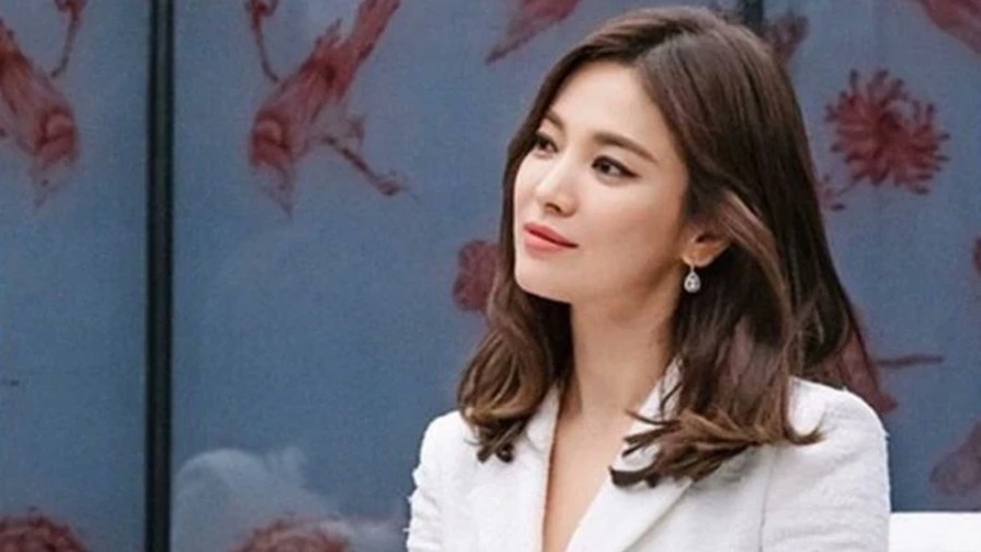 Song Hye Kyo menjawab soal pertanyaan singkat tapi mendalam soal pribadinya. Apa saja? 