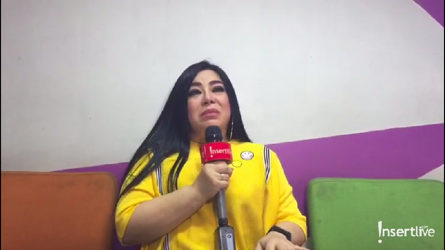 Anisa Bahar berniat membawa sang ibu jalan ke Jogjakarta bila nanti sudah pulih kembali.