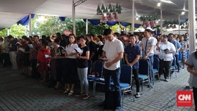 Misa Malam Natal di Katedral Berjalan Khidmat