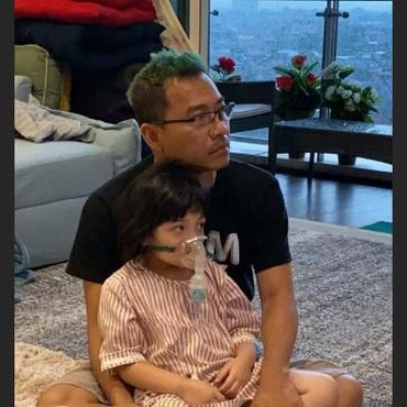 Arsy Hermansyah Pakai Alat Bantu Pernapasan, Kenapa?