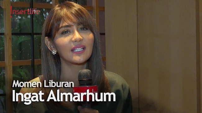 Merayakan Tahun Baru, Juliana Mochtar Ajak Anak Belanja