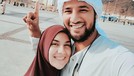 Mesra! 8 Momen Irish Bella & Ammar Zoni Saat Ibadah Umrah Pasangan Irish Bella dan Ammar Zoni saat ini sedang menjalani ibadah umrah di momen liburan akhir tahun ini. Berikut momen ibadah umrah mereka untuk Insertizen.