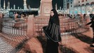 Mesra! 8 Momen Irish Bella & Ammar Zoni Saat Ibadah Umrah Pasangan Irish Bella dan Ammar Zoni saat ini sedang menjalani ibadah umrah di momen liburan akhir tahun ini. Berikut momen ibadah umrah mereka untuk Insertizen.