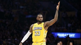 LeBron James: Kenapa Amerika Tidak Cinta Kami Juga?