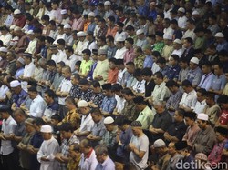 Bacaan Niat dan Tata Cara Sholat Gerhana Bulan Penumbra Bisa Diamalkan 5-6 Mei