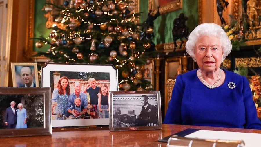 Ratu Elizabeth II