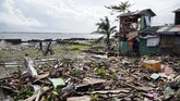 FOTO : Jejak Amuk Topan Phanfone Hantam Filipina Topan Phanfone menerjang kawasan tengah Filipina sejak Selasa (24/12) lalu mengakibatkan 16 orang meninggal.