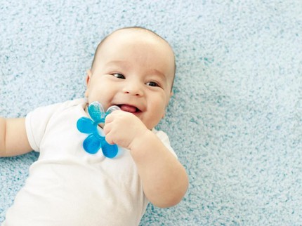 5 Hal yang Perlu Diketahui tentang Teether Bayi agar Penggunaannya Tepat