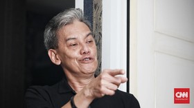 Kisah Fariz RM dan David Bowie yang 'Indonesia Banget'