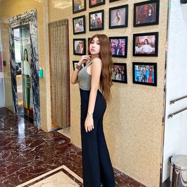 Lucinta Luna Pamer KTP Baru, Netizen Bongkar Kejanggalan