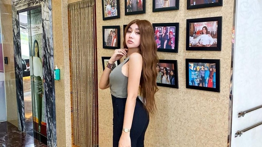 Netizen menemukan kejanggalan-kejanggalan di KTP baru milik Lucinta Luna.