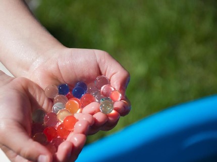 Duh! Bayi 9 Bulan Harus Operasi Setelah Menelan Mainan Water Beads