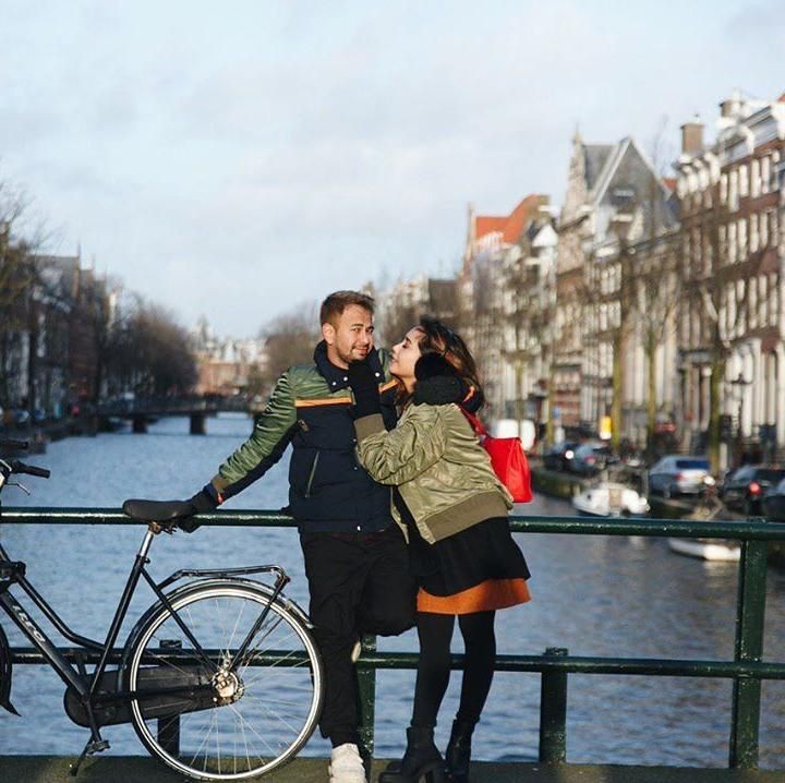 <p>Negara pertama yang mereka kunjungi adalah Belanda. (Foto Instagram @raffinagita1717)</p>