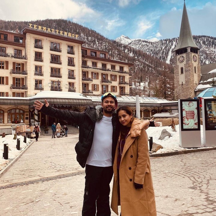 <p>Setelah bertandang ke Paris, Raffi, Nagita, dan keluarga melancong ke Swiss. Kali ini berfoto di Zermatterhof. (Foto: Instagram @raffinagita1717)</p>