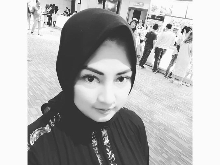 Markus Horison dan istri baru saja kehilangan anaknya pasca lahir. Tetap tabah menjalani cobaan, intip potret cantiknya istri Markus Horison.