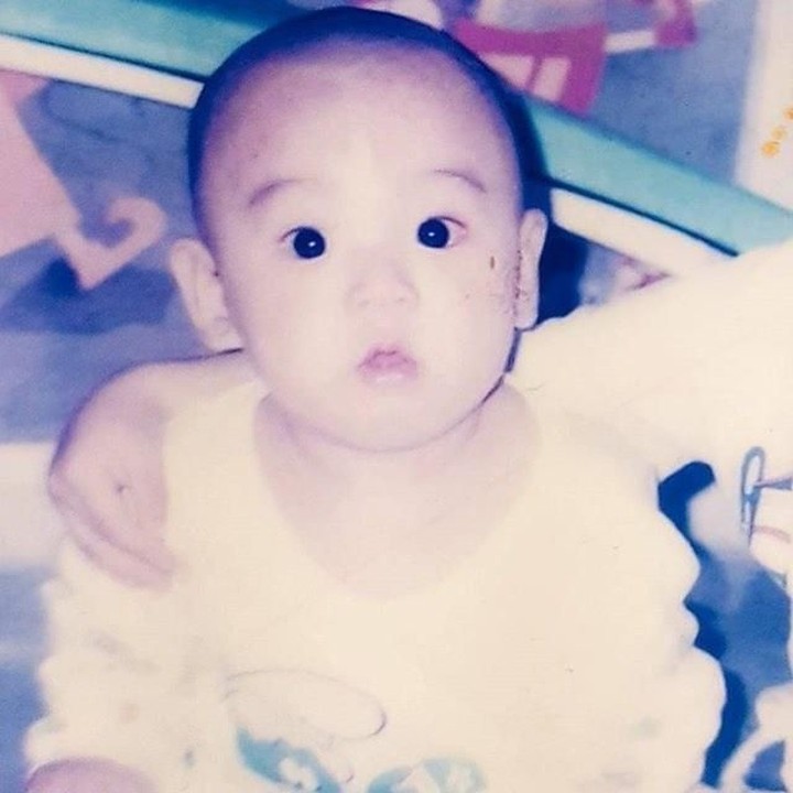 Jungkook merupakan anggota paling muda di BTS, usianya kini baru 22 tahun. Ia dijuluki golden maknae karena serba bisa. (Foto: Instagram @bts.jungkook)