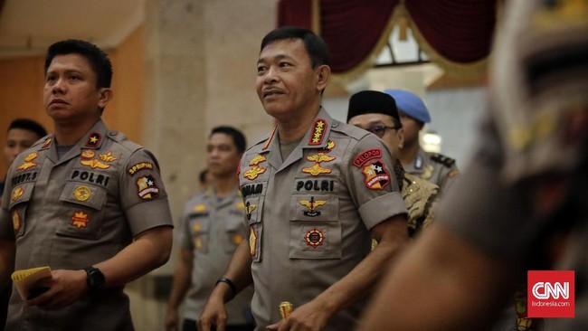 Kapolri memberi instruksi kepada jajarannya terkait ketersediaan pangan dan penanganan kejahatan siber oleh hacker dan penyebaran hoaks.