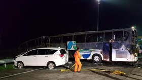 Kecelakaan Beruntun di Tol Batang-Semarang, Dua Bus Terbakar
