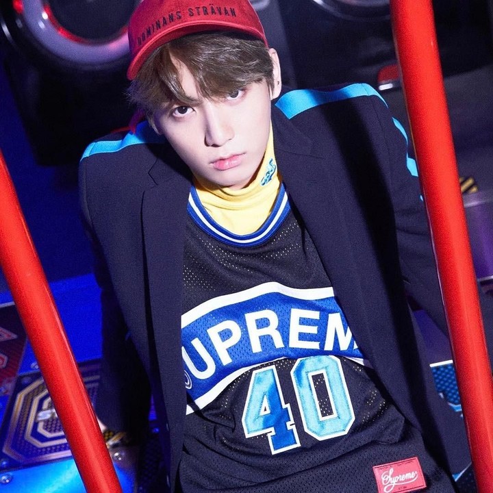 Sepertinya karier Jungkook terus melejit di 2020 apalagi usianya masih sangat muda. (Foto: Instagram @bts.jungkook)