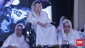 Bantah Hoaks, Putri Gus Dur Tegaskan Sinta Nuriyah Sehat