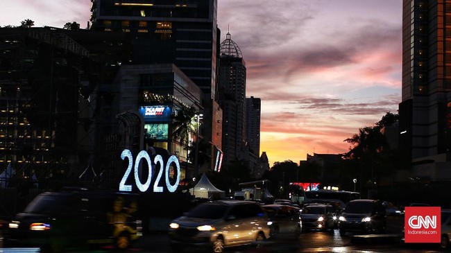 Jalan Jendral Sudirman akan ditutup pada jam 18.00 WIB menjelang perayaan malam Tahun Baru 2020.