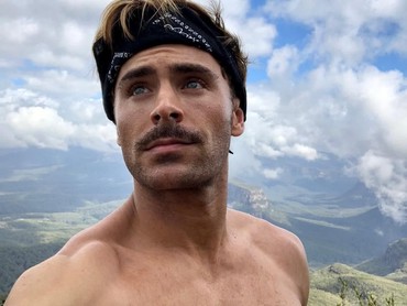 img-title Dituding Oplas, Tampilan Baru Zac Efron Malah Disebut Mirip Squidward