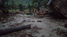 Diterjang Banjir Bandang, 200 KK Hilang Kontak